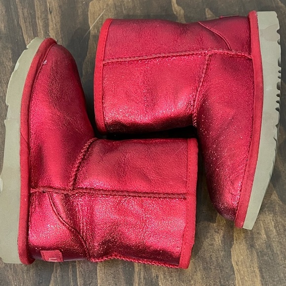 UGG Youth girls Classic Ii Metallic Sparkle Fashion Boot size US 13C - Picture 3 of 6